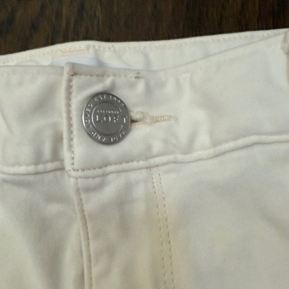 LOFT Light Beige Skinny Jeans - Picture 5 of 6